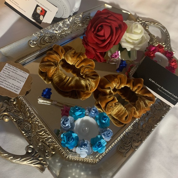 KLM’s Golden Yellow Scrunchie Collection - Picture 2 of 2